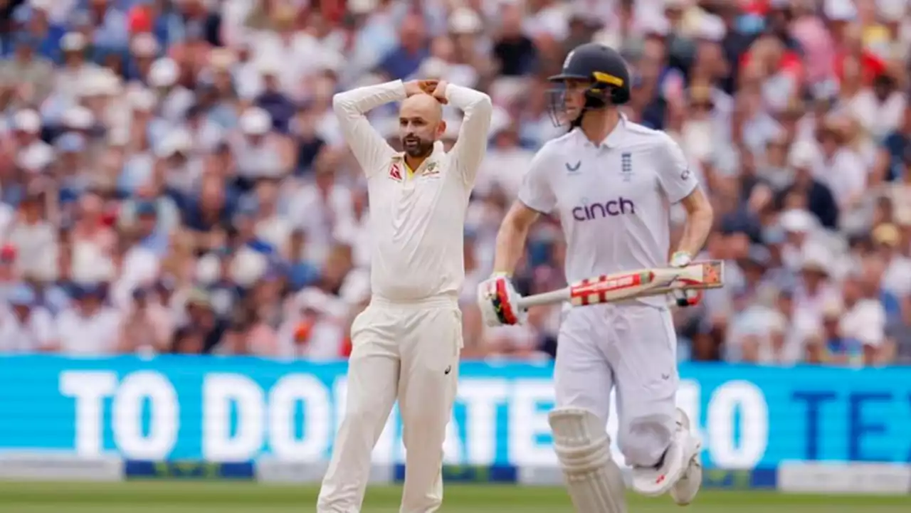 England 26-0 as rain halts opening Ashes test