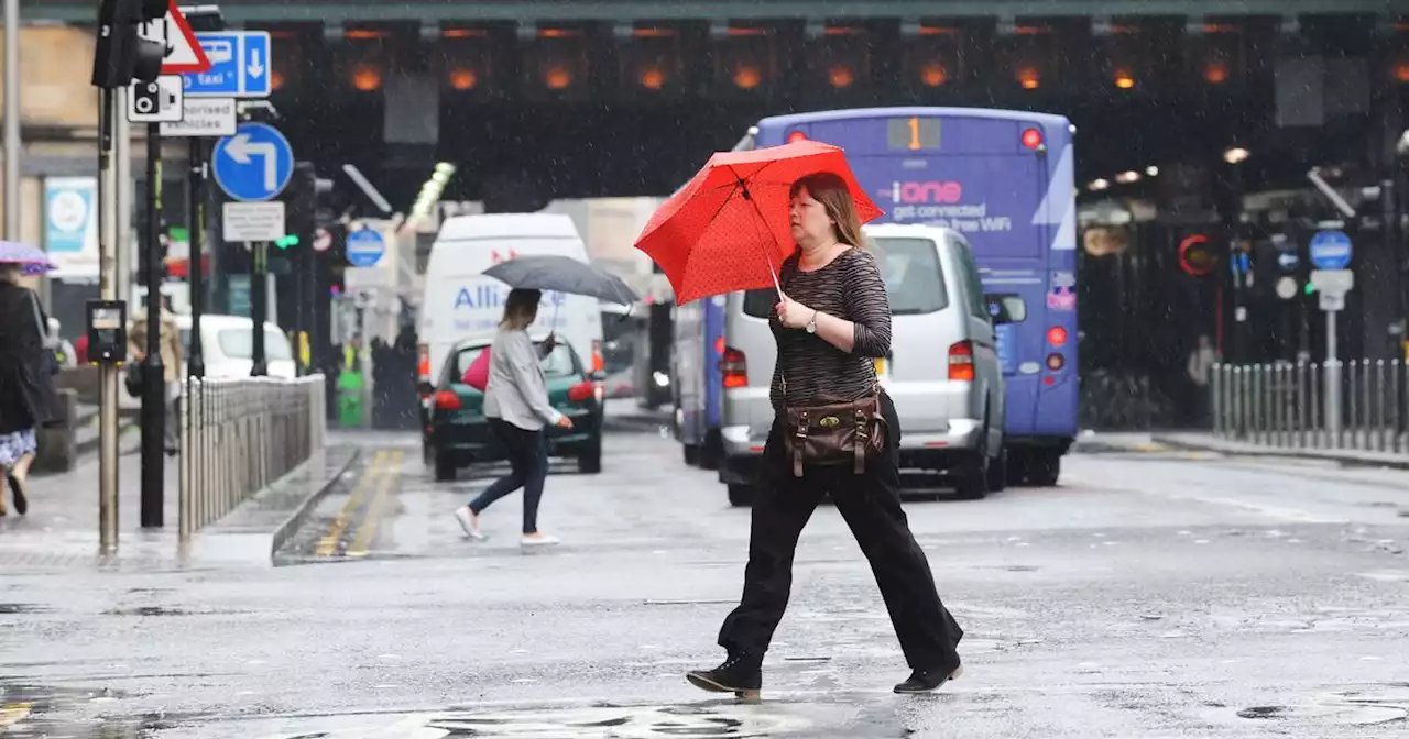 Scotland's sunshine to be shattered by 'heavy rain' as Met Office issue warnings