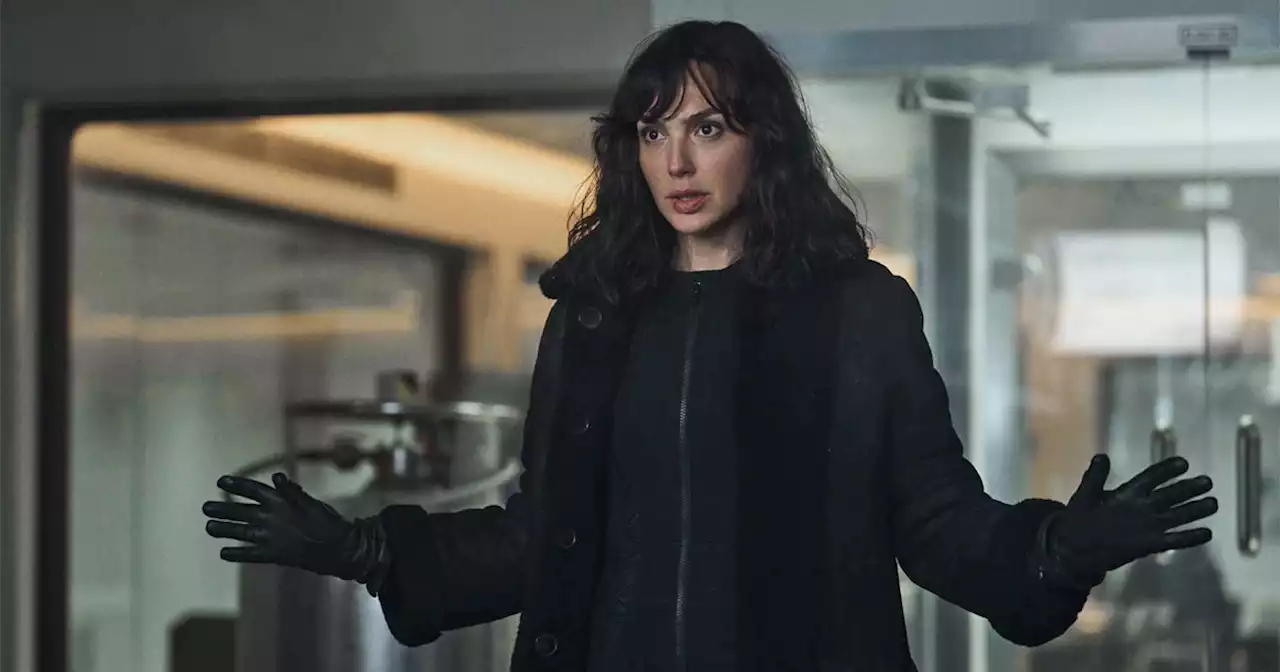 Gal Gadot races to save the world in Heart of Stone trailer | Digital Trends