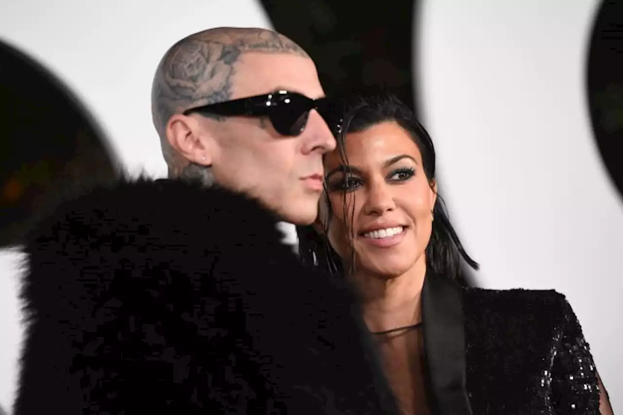 Kourtney Kardashian Shares Baby Bump Photos After Announcing Pregnancy With Travis Barker