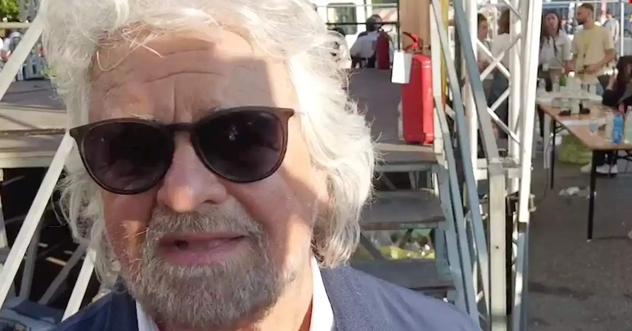 Grillo torna sul palco del M5S: “Il Movimento in questo momento è dormiente ma sento che basta un niente per risvegliarci” - Il Fatto Quotidiano