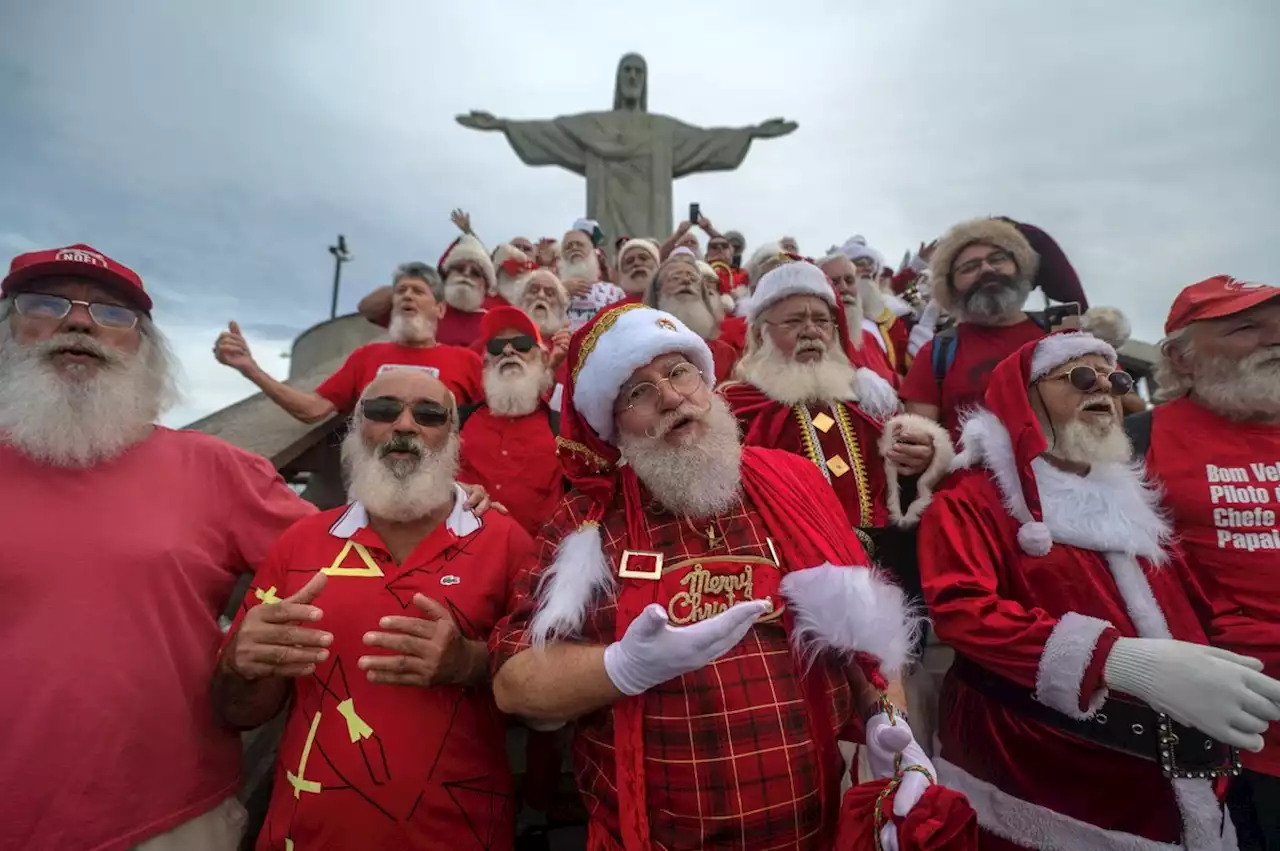 Escola de Papais Noéis reúne dezenas de 'bons velhinhos' no Cristo Redentor