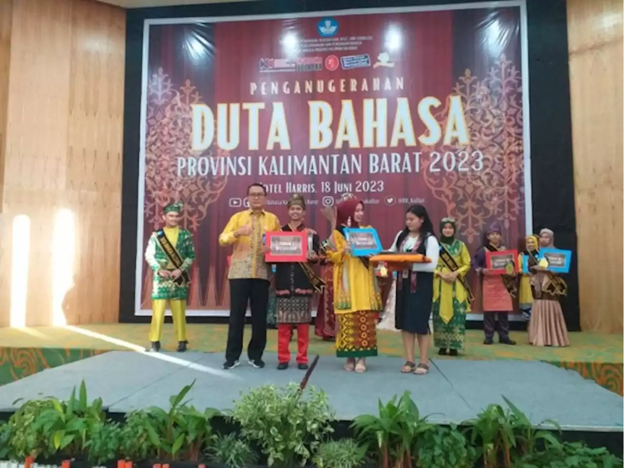 Penganugerahan Duta Bahasa Kalimantan Barat 2023