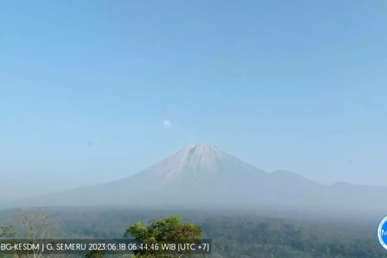 Masih Berstatus Siaga, Gunung Semeru Setiap Hari Erupsi