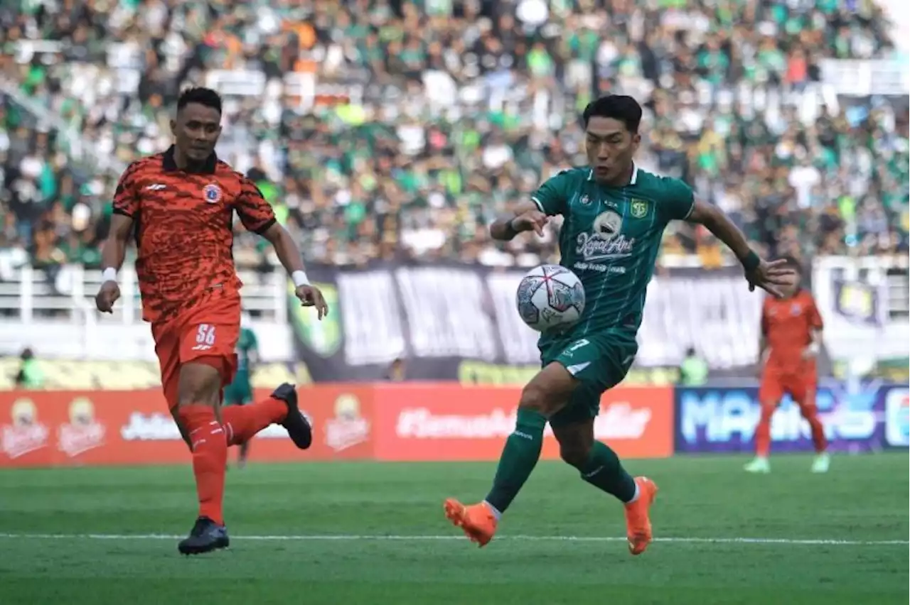 Puji Kualitas Song Ui-young, Pelatih Persebaya: Dia Pemain Pintar