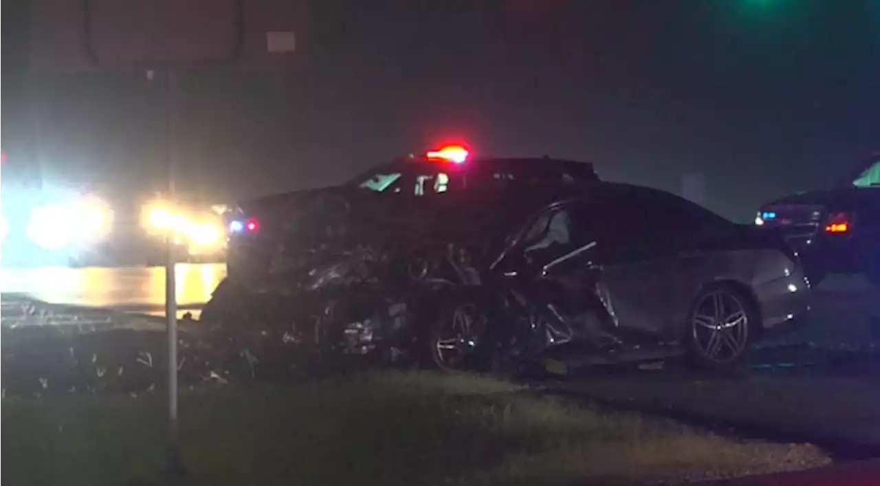 Man dies after head-on crash on Highway 6 in west Houston