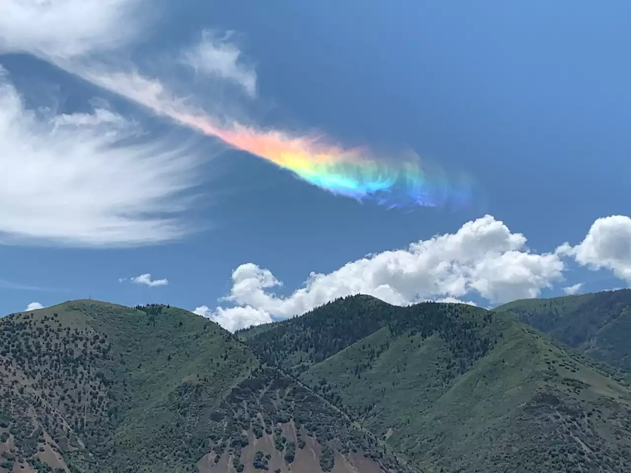 GALLERY: Rainbow clouds display streak of colors over Utah sky