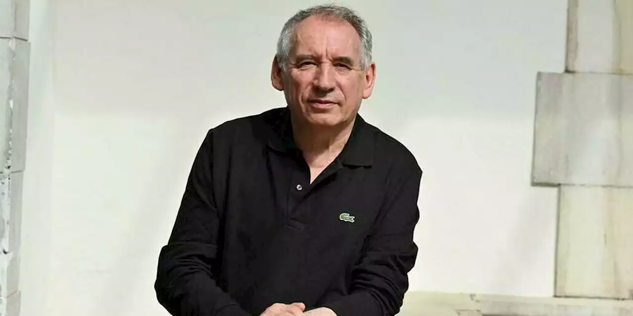 Bayrou aurait « adoré » être Premier ministre mais se considère « hors-jeu »