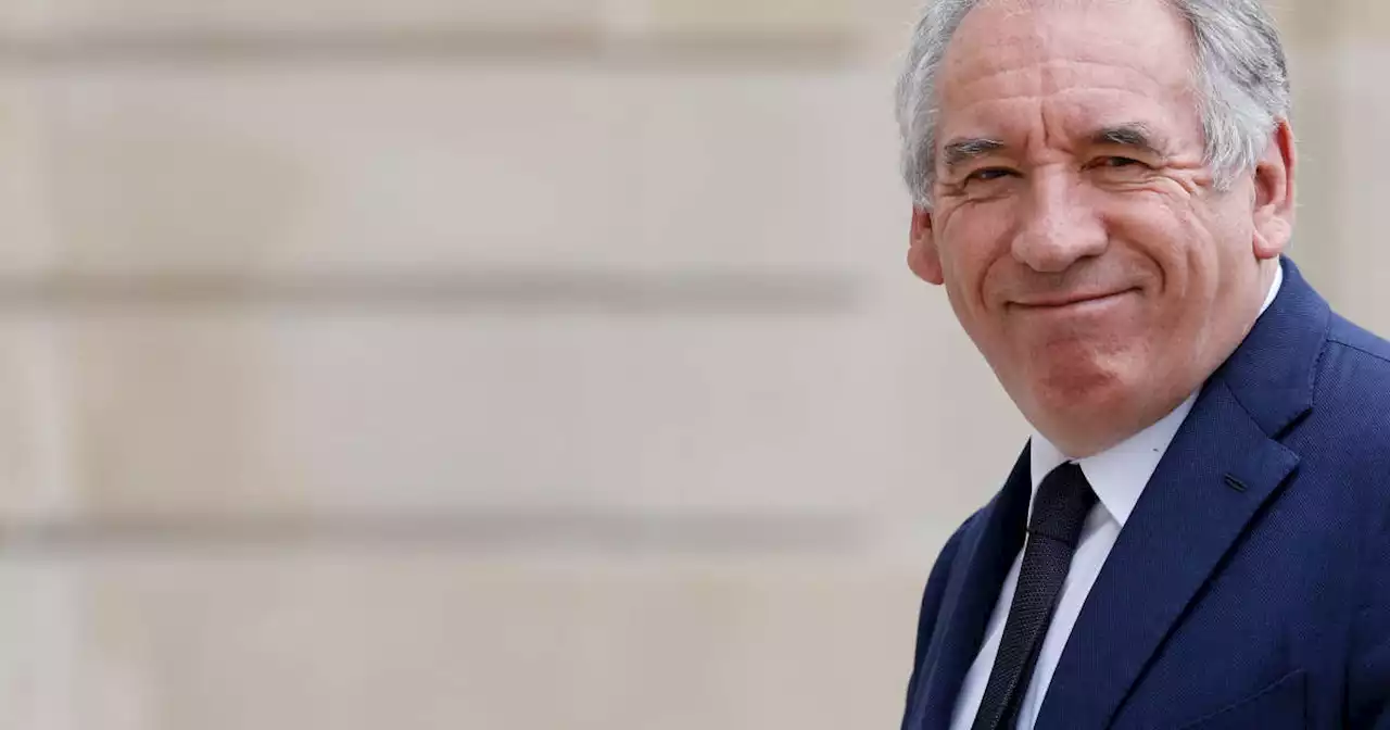 François Bayrou aurait « adoré » être Premier ministre, mais se considère « hors jeu »