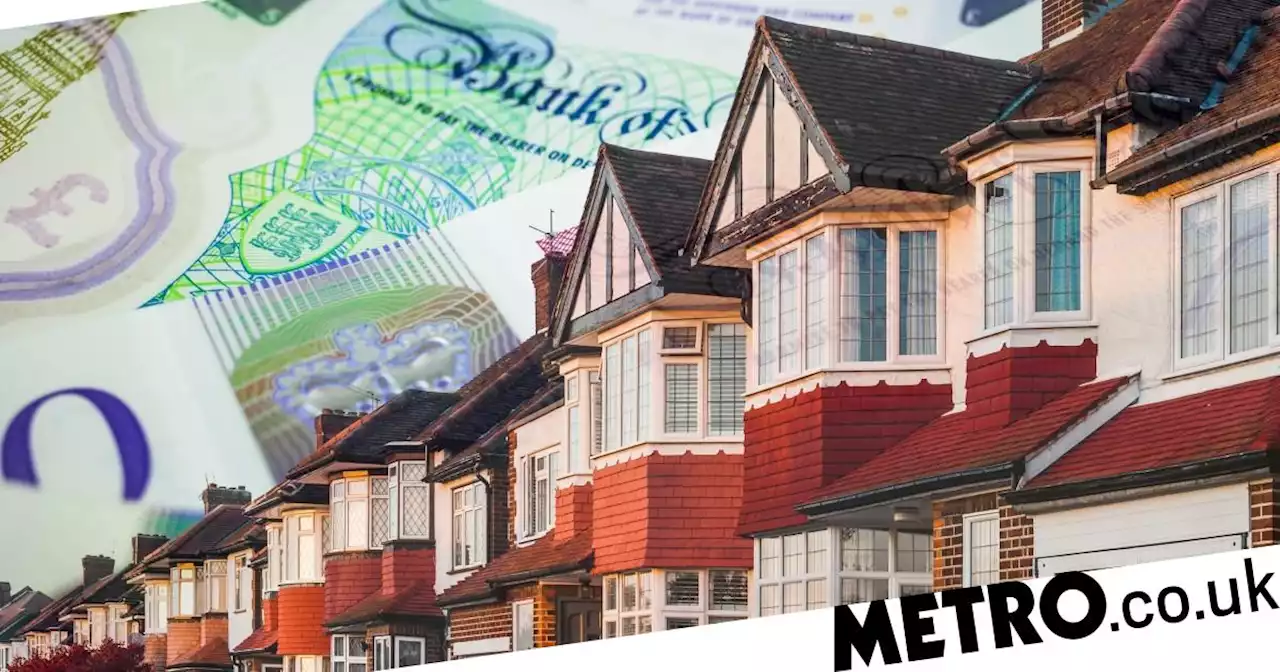 Average annual mortgage repayments are set to rise by £2,900 next year