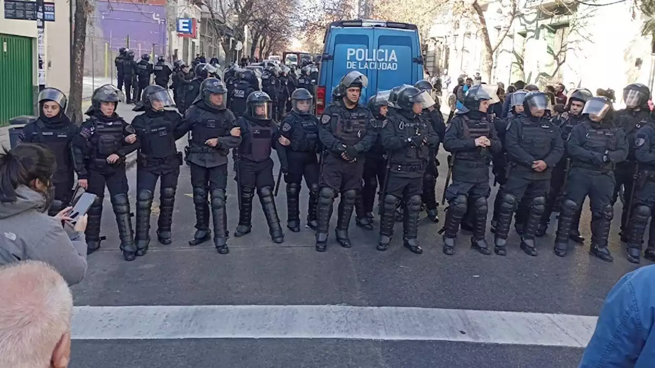 Liberaron a las seis personas que fueron detenidas durante un desalojo de Almagro