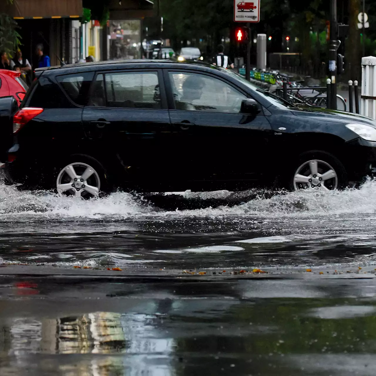 Orages : Tornade, 11.000 foyers privés d'électricité… des intempéries records