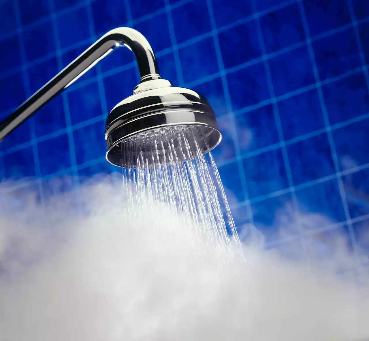 Hot weather shower mistake that can add up to £127 to bills - how to avoid it