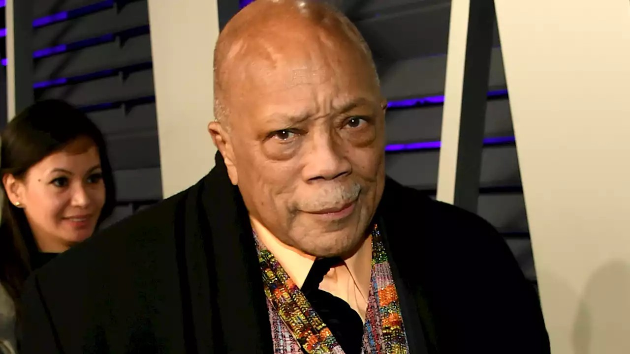 Quincy Jones Suffers Medical Emergency, Transported to Hospital