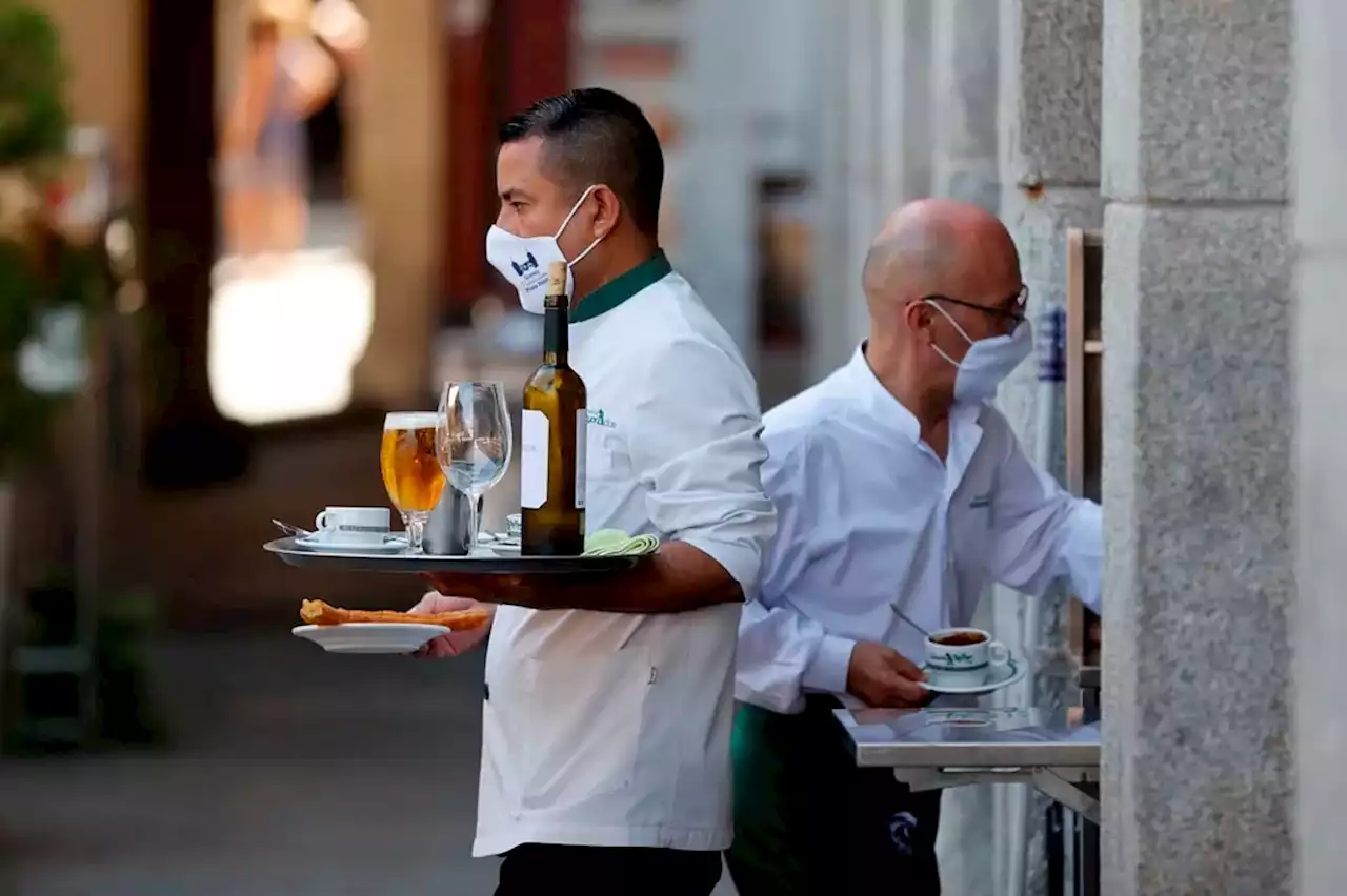 Salarios 2023: cuánto gana un camarero en España