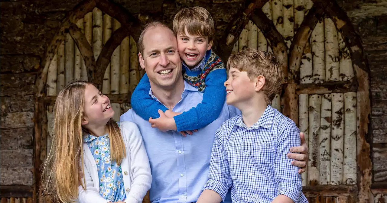 Prince William Poses With George, Charlotte, Louis for Father's Day Photo