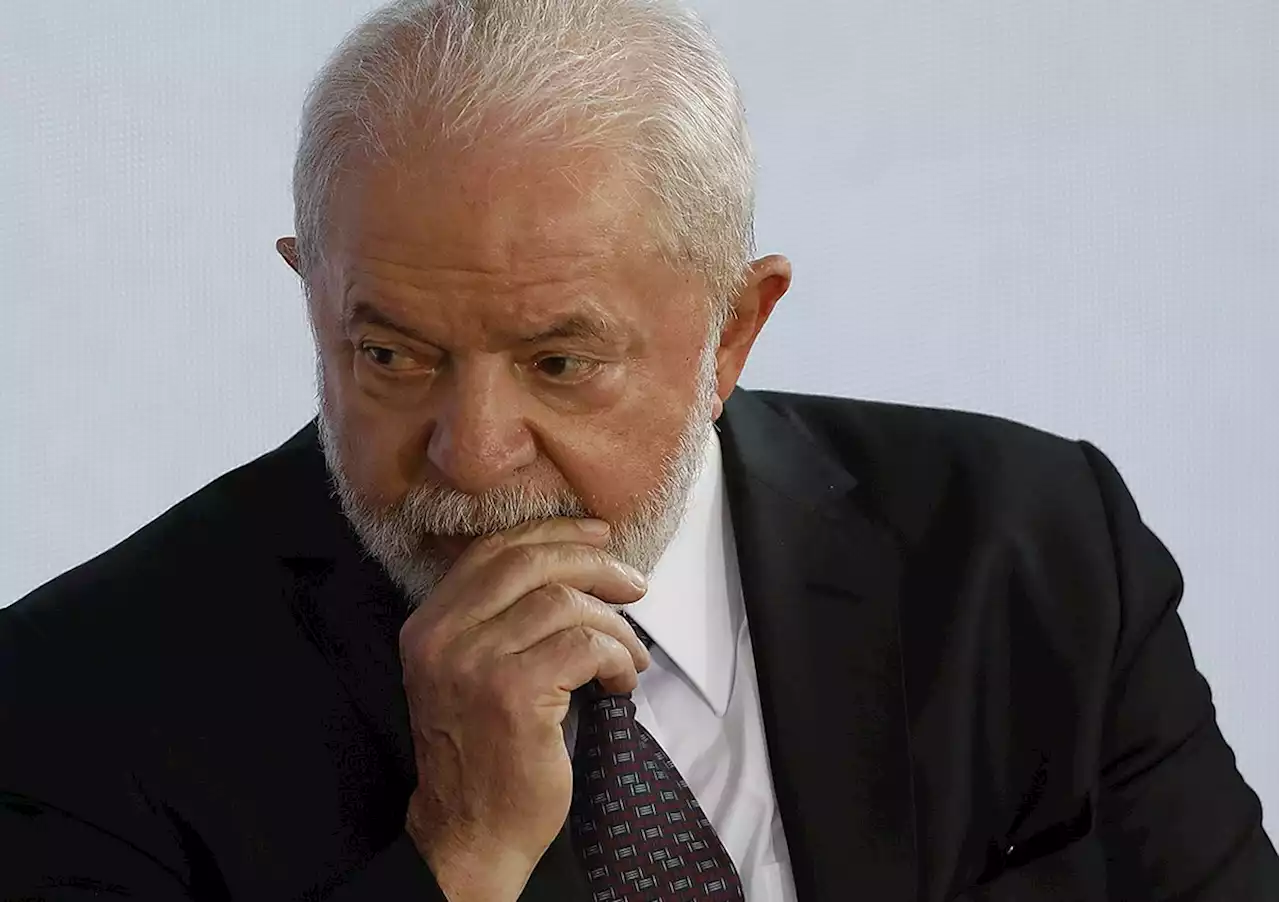 Lula resolve crise com União Brasil e embarca para a Europa com a casa arrumada