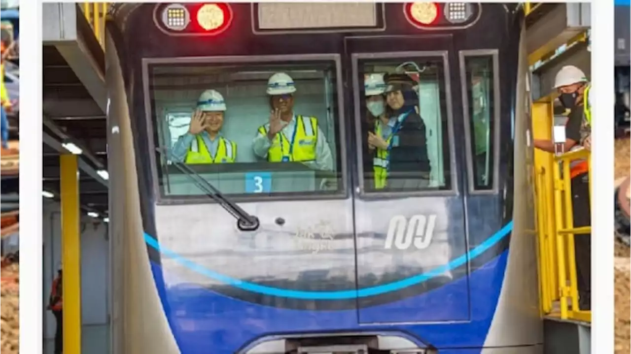 Kaisar Jepang Jajal MRT Dalam Kunjungan Pertamanya ke Indonesia