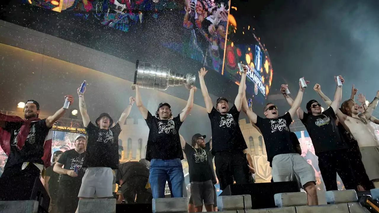 Vegas Golden Knights and fans celebrate 1st NHL championship with parade and rally