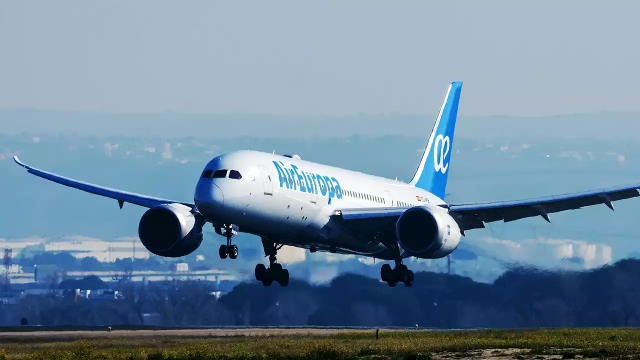 Huelga de pilotos Air Europa: vuelos cancelados hoy y alternativas que ofrece la aerolínea