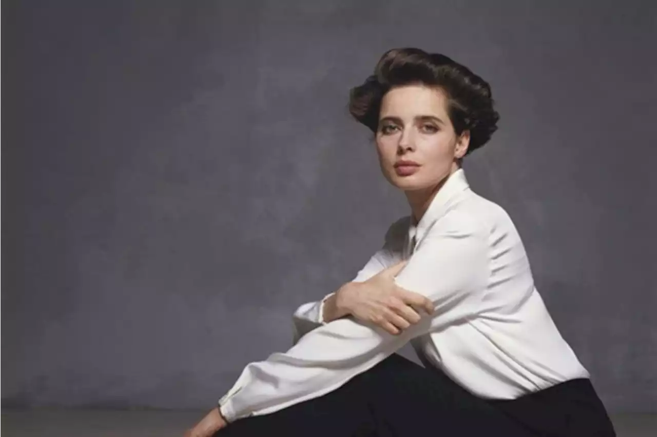 Isabella Rossellini: Radical and Effortlessly Chic