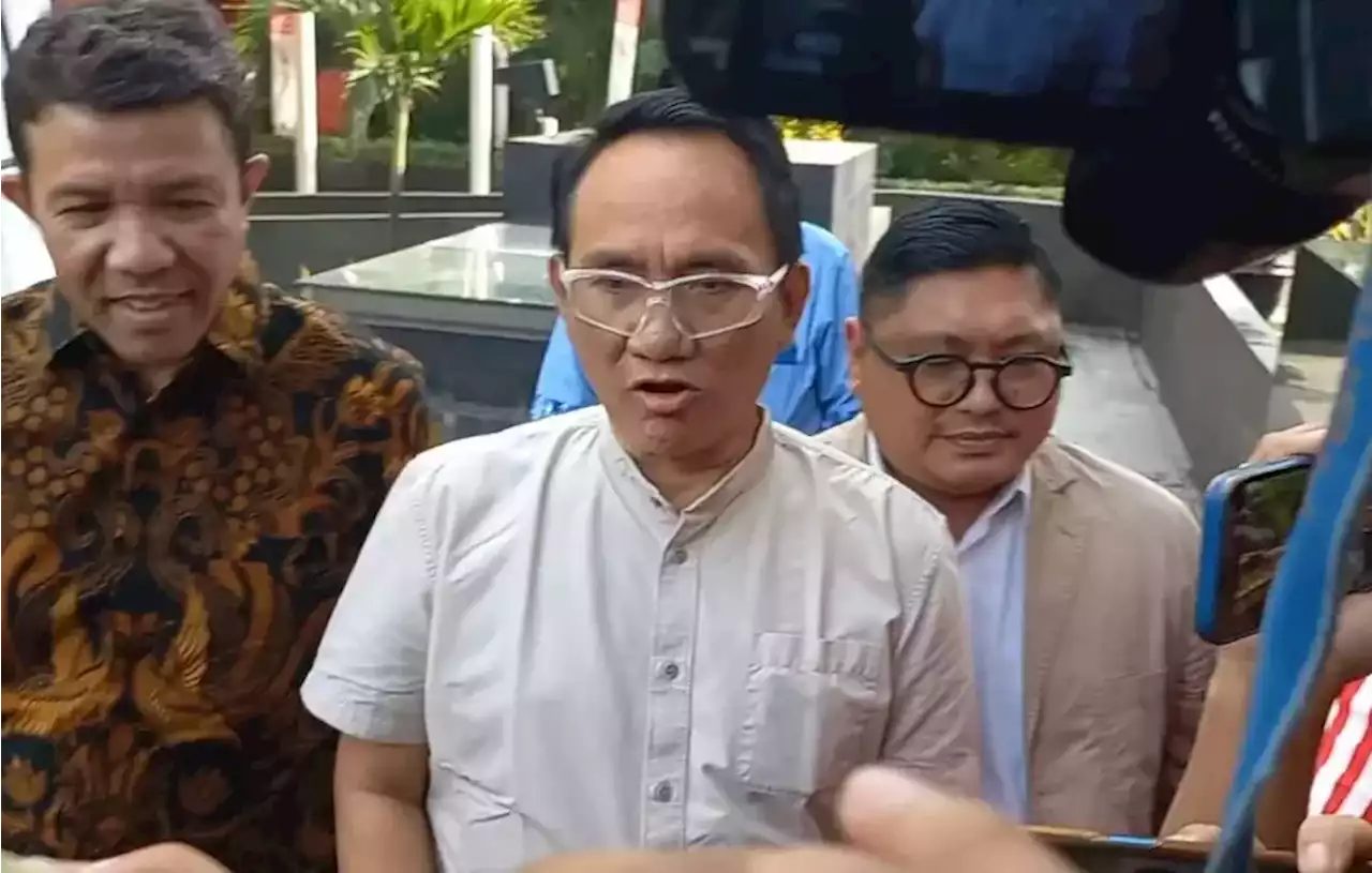 Datangi KPK, Andi Arief Bantah Ada Aliran Uang Bupati PPU ke Musda Demokrat