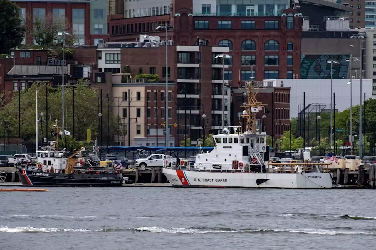 Submarino turístico que visitava os restos do Titanic desaparece