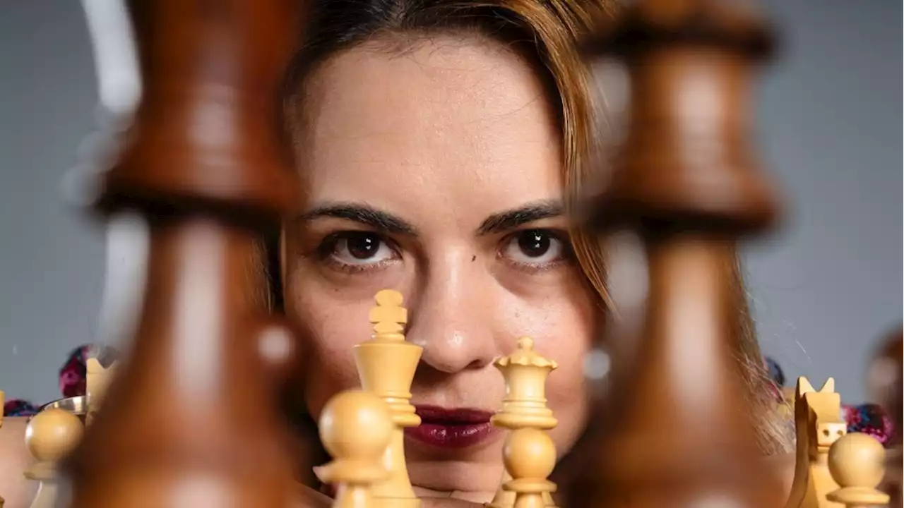 Body language, knowledge of the game and luck: the art of chess photography