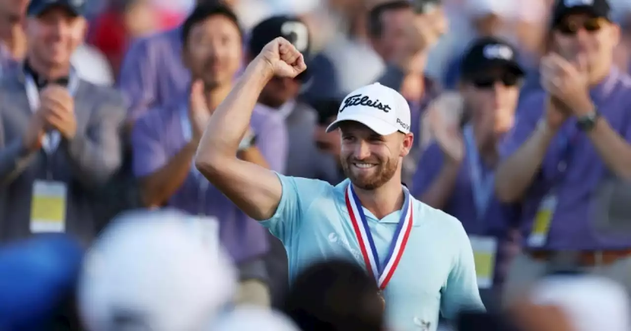 Clark holds off McIlroy to capture maiden major at US Open