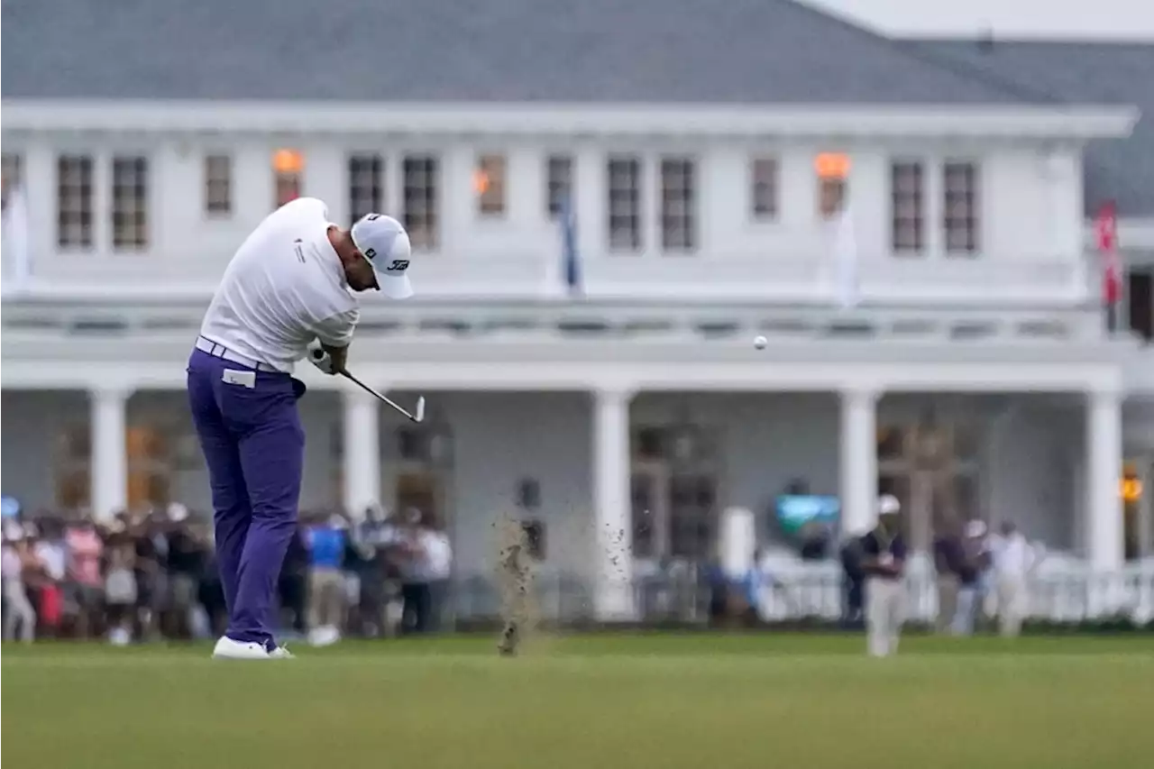 Clark birdies first hole to take lead in US Open final round