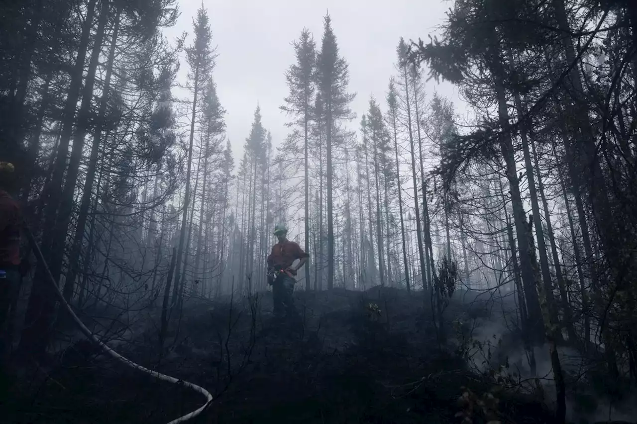 A day in the life of a Quebec fire crew’s gruelling work to battle blazes