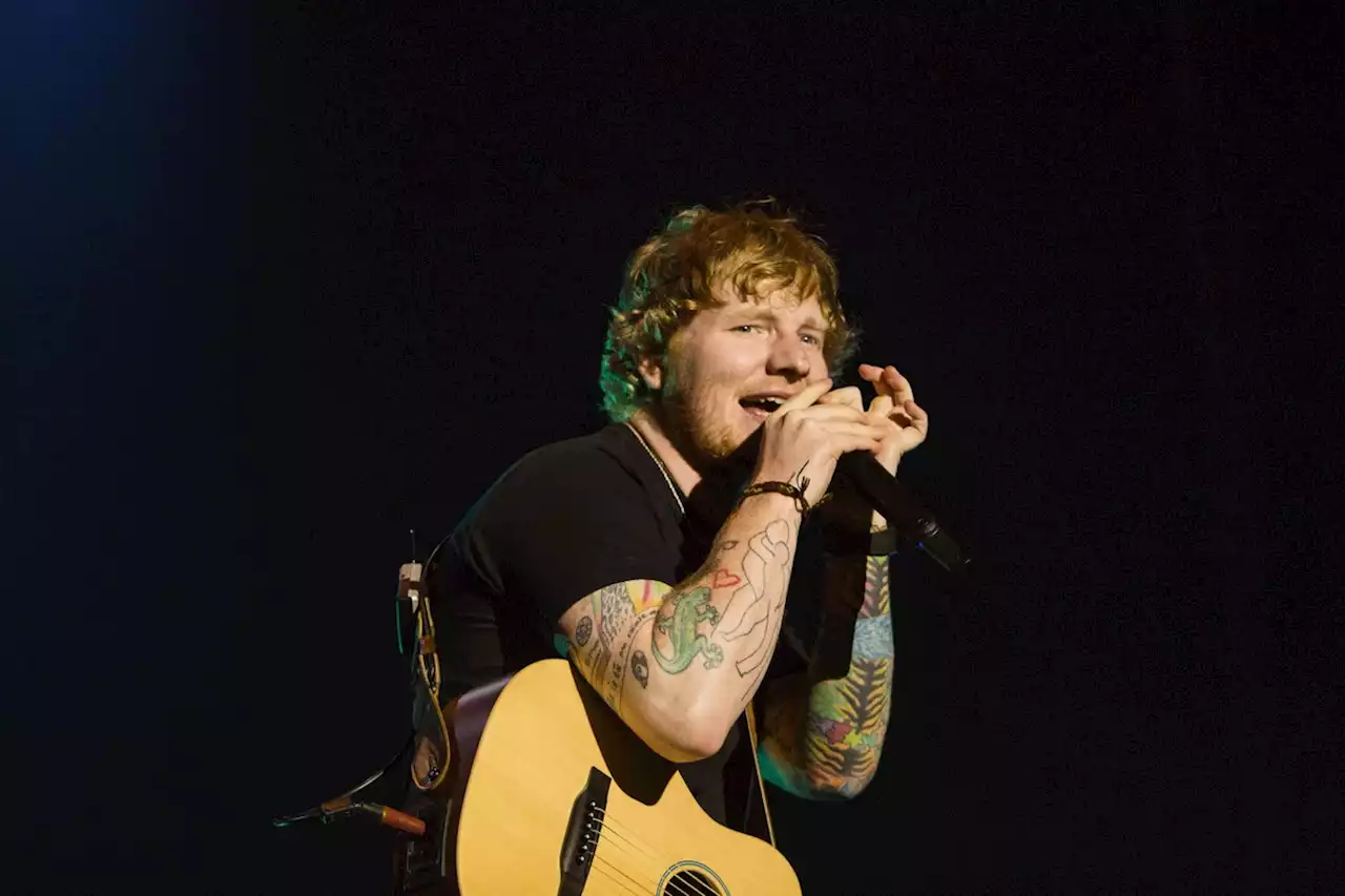 Ed Sheeran foi o artista mais tocado no Reino Unido em 2022; Taylor Swift ficou em décimo lugar