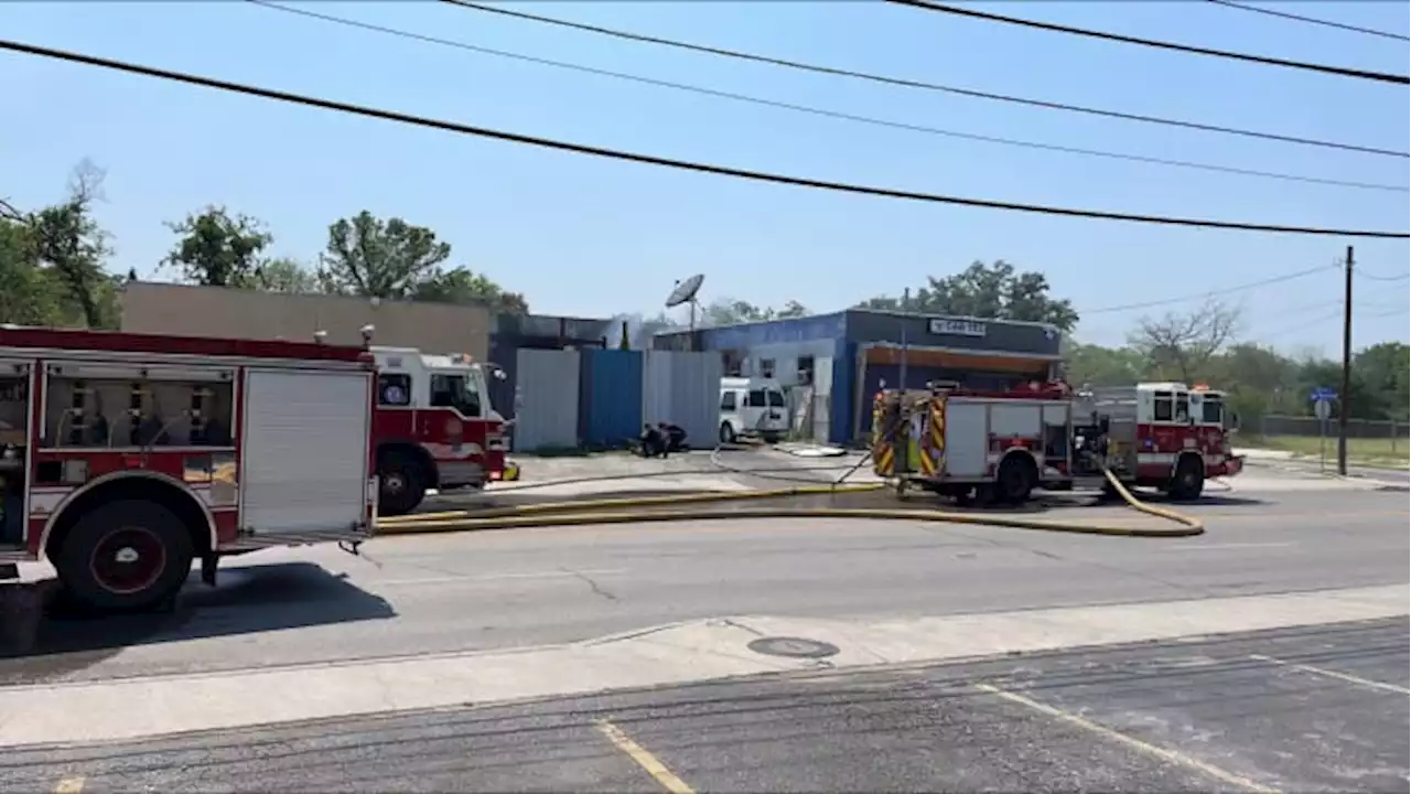 SAFD: Several cars engulfed in flames in North Side auto repair shop fire