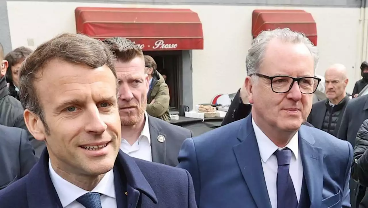 Richard Ferrand veut changer la constitution pour qu'Emmanuel Macron puisse se représenter à la présidentielle