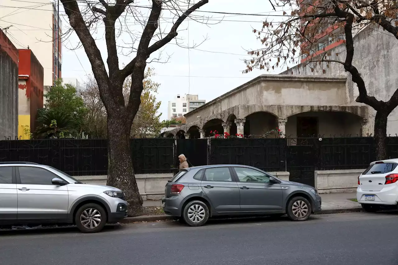 Villa Emma: la historia de una casa centenaria con pasado trágico y un presente de misterio y deterioro