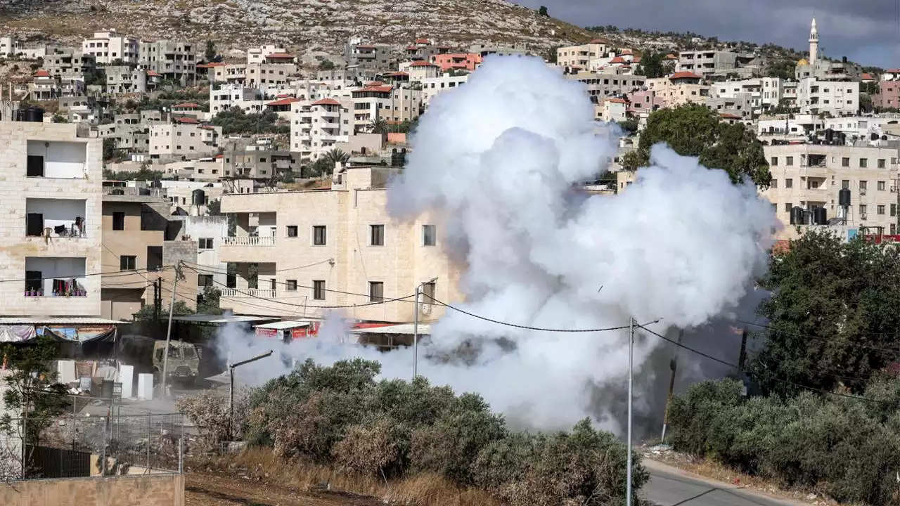 Israele, a Jenin ordigni esplosivi e spari contro i soldati