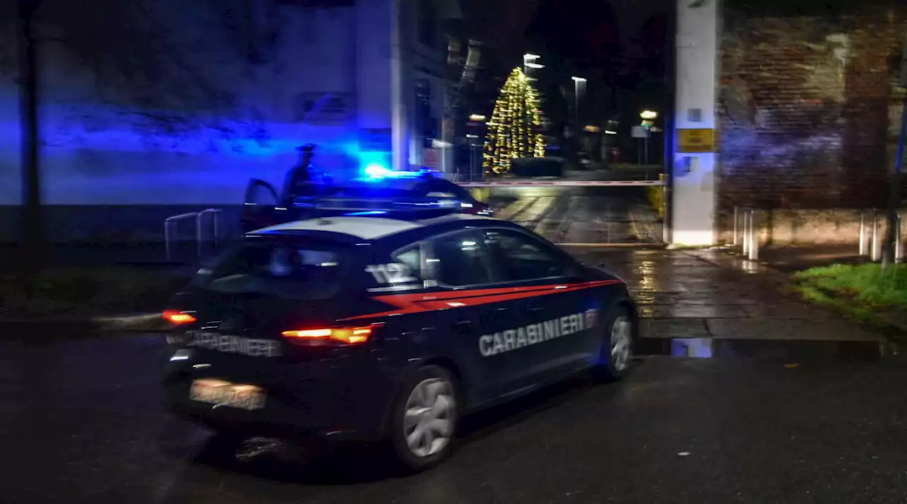 Pomigliano d'Arco (Napoli), clochard ucciso di botte