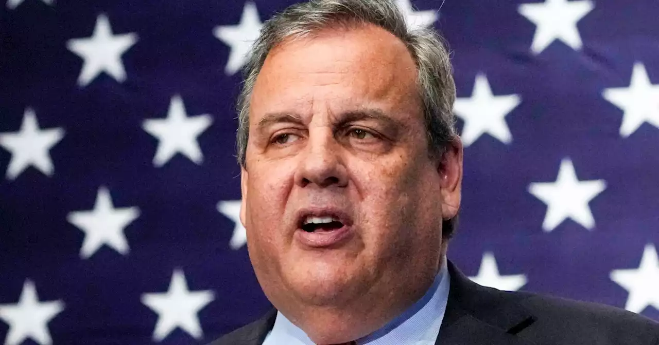 Chris Christie says RNC loyalty pledge is a 'useless idea'