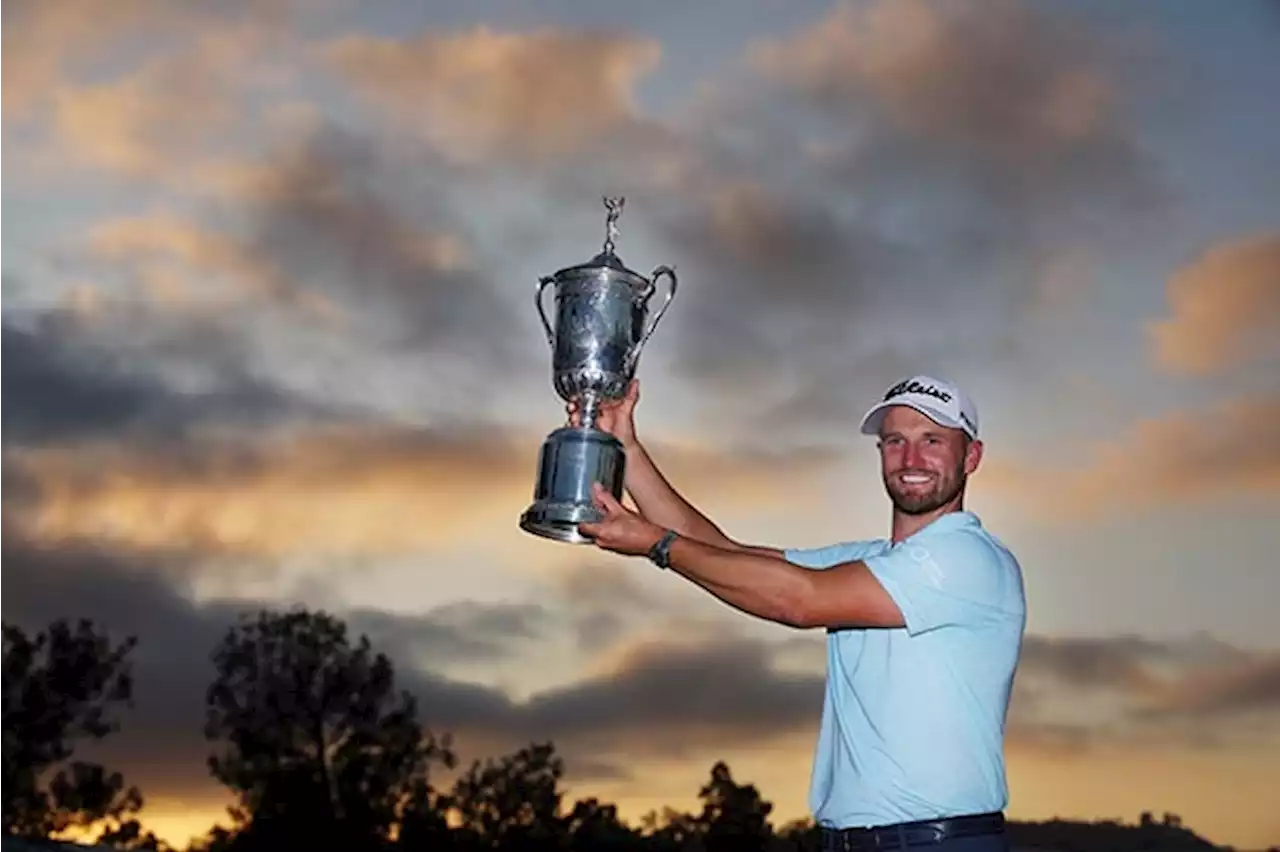 American Clark holds off McIlroy to capture maiden major at US Open | Sport
