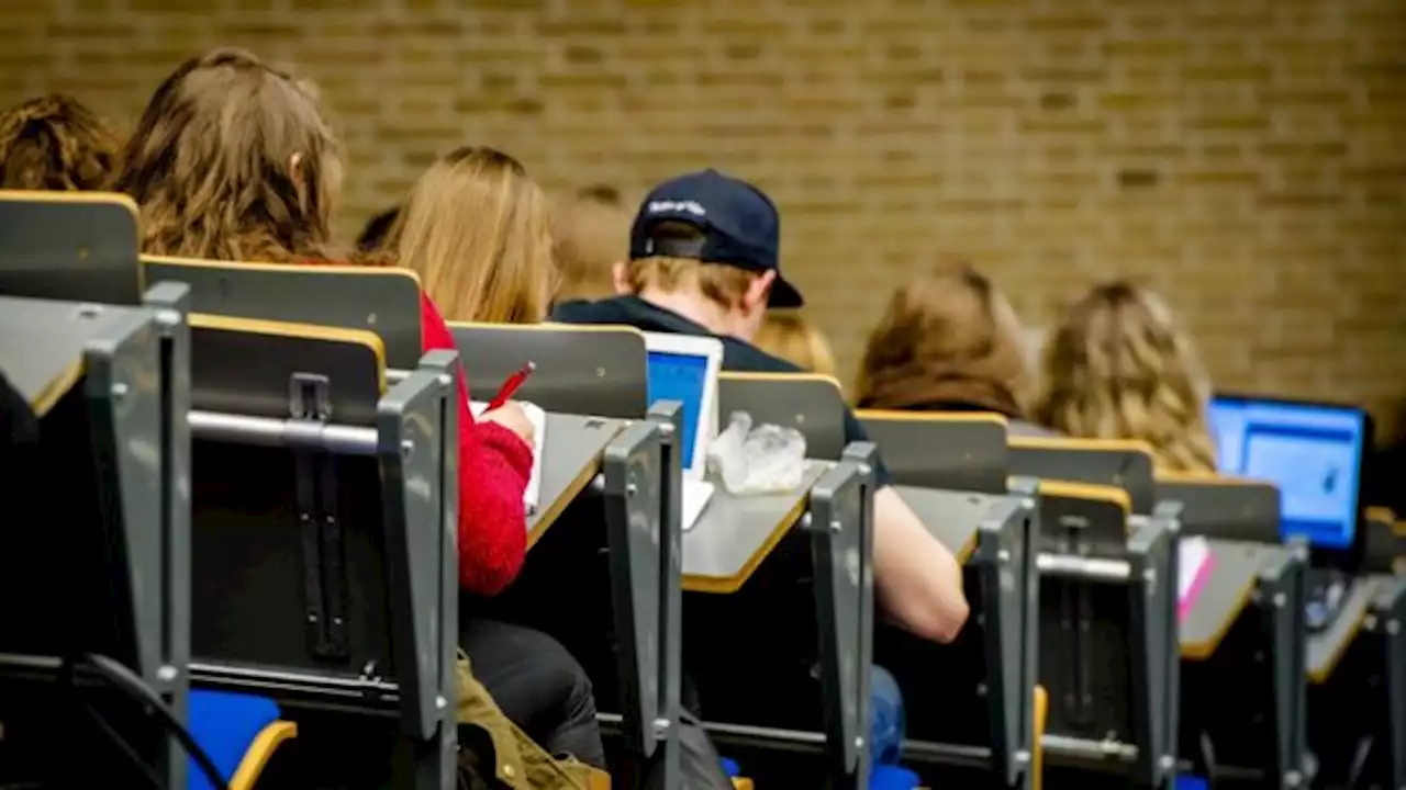 Vandaag na acht jaar weer basisbeurs aan te vragen