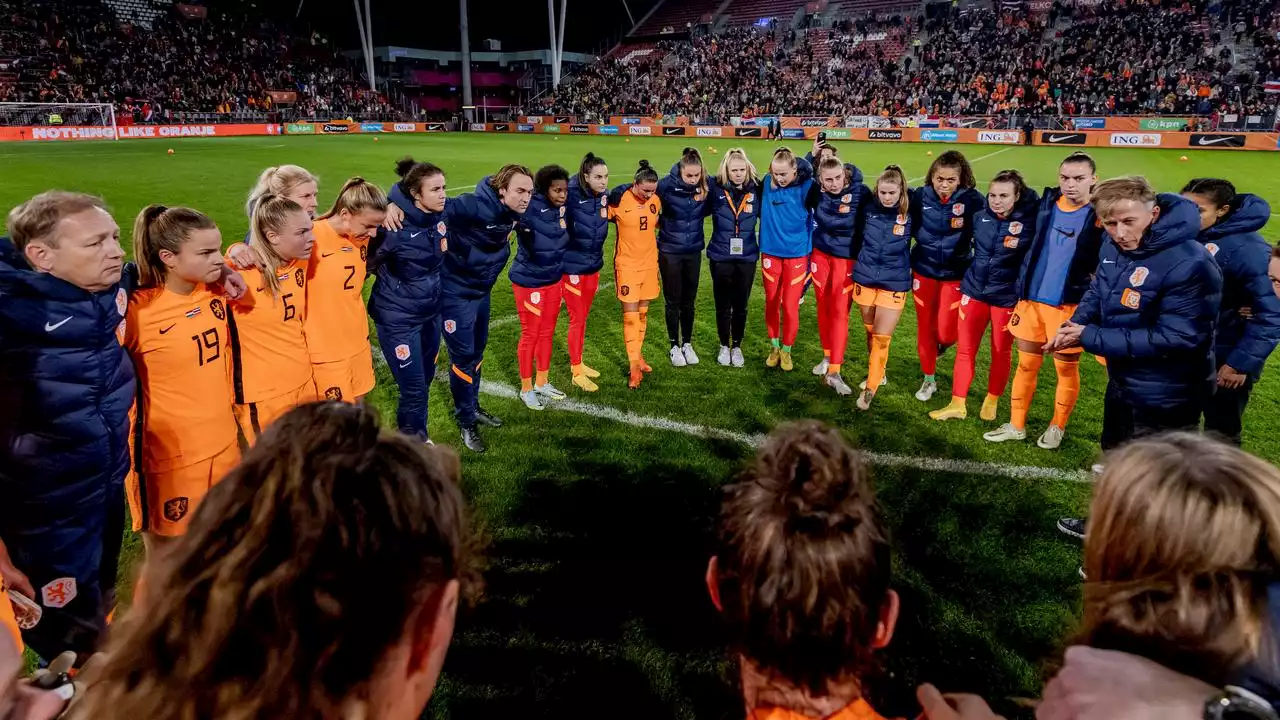 Wie zijn er niet en wie wel? Twijfels teisteren start WK-voorbereiding Oranje