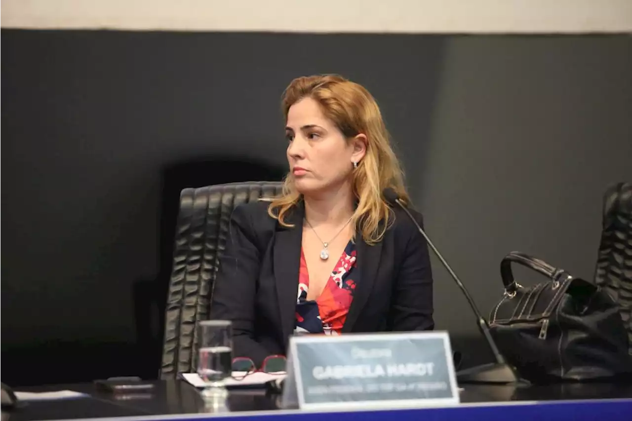 URGENTE: Gabriela Hardt deixa em definitivo a Lava Jato em Curitiba