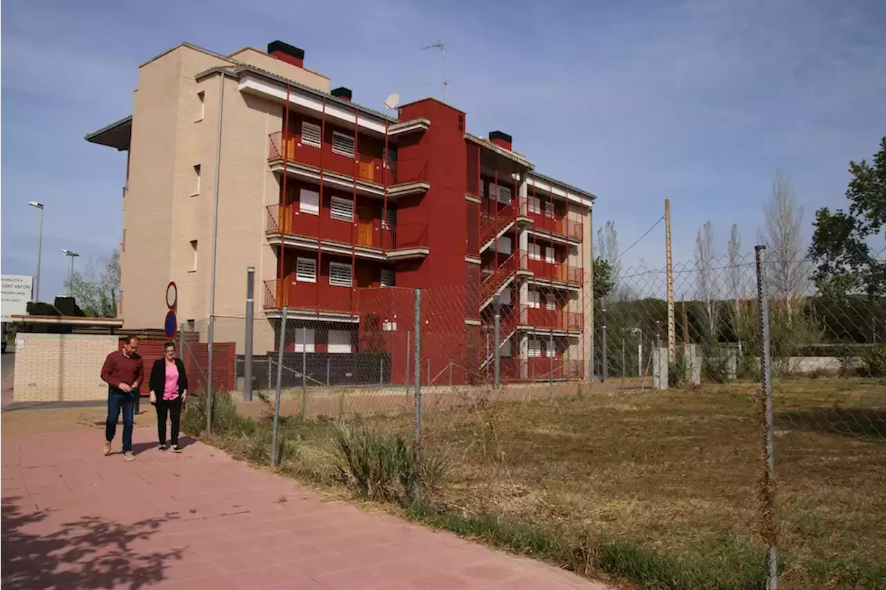 El encarecimiento del alquiler en Barcelona se ceba en los barrios con los salarios más bajos