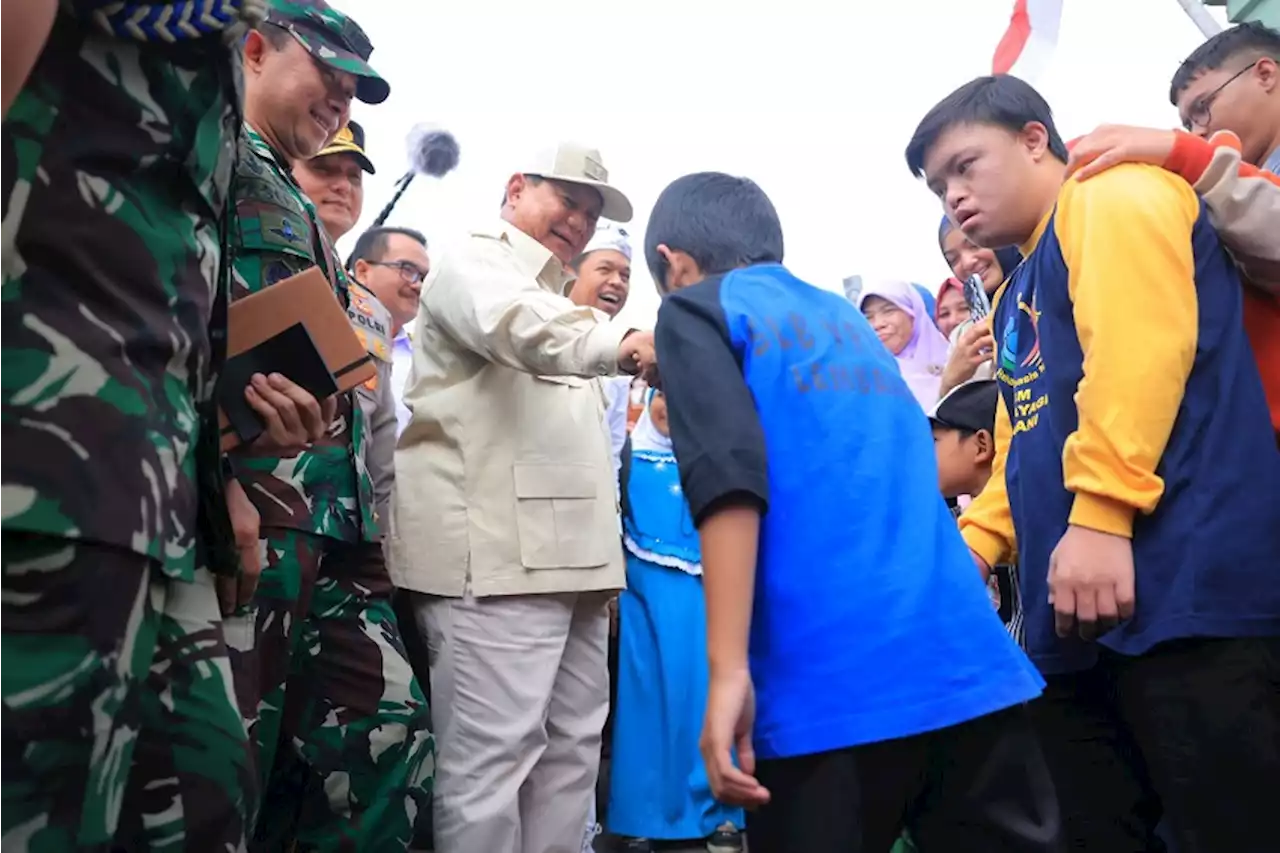 Kedatangan Prabowo di Lembang Disambut Senyum Anak-anak Disabilitas