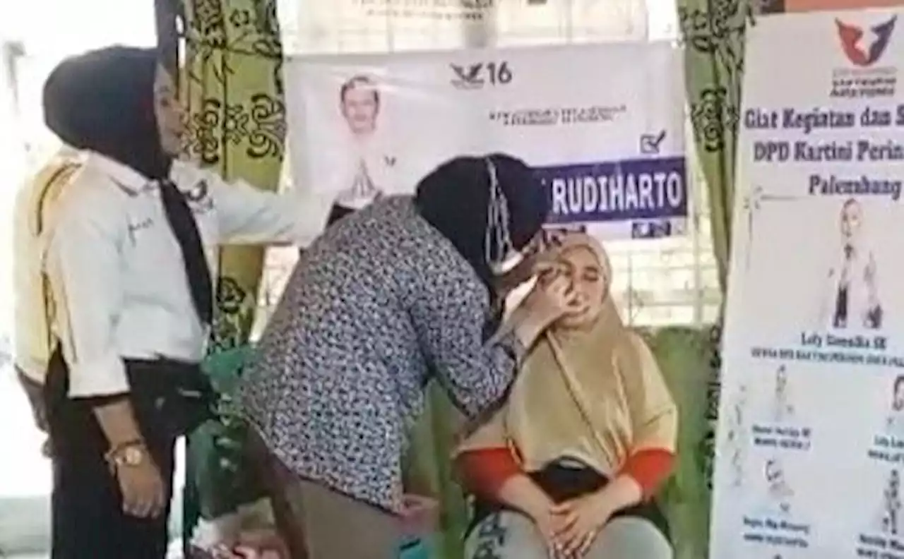 Peluang Bisnis Baru, Emak-Emak di Palembang Dorong Perindo Rutin Gelar Pelatihan Makeup Artist