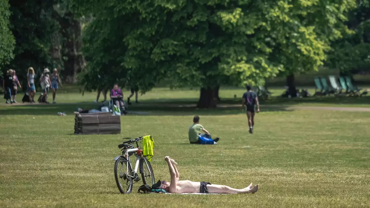 UK weather: Heavy rain and thunderstorms forecast - but more hot weather on the way