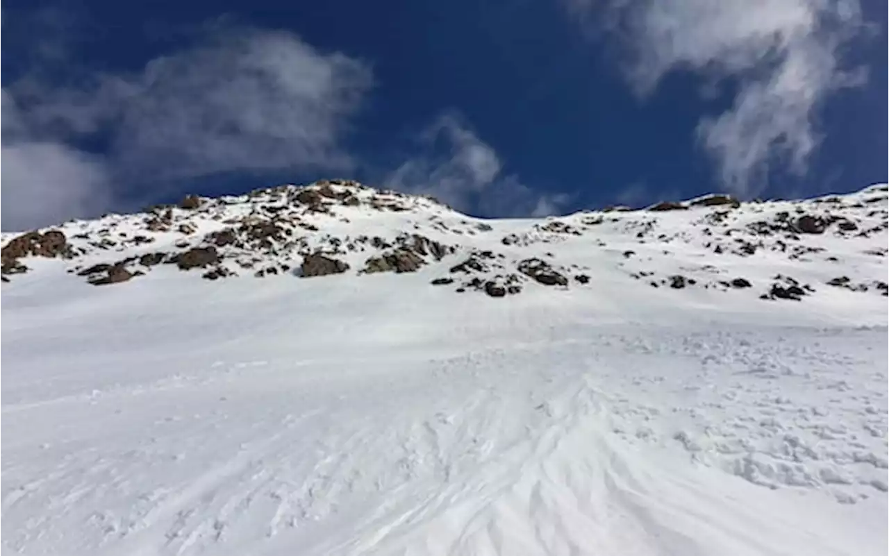 Monte Rosa, alpinista italiano precipita sul Lyskamm e muore