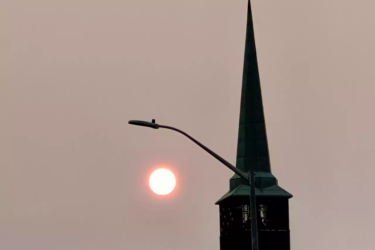 Smoke in northeast from fires in Quebec, northwest Ontario