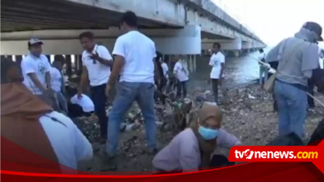 Aktivis Peduli Lingkungan Deklarasi di bawah Kaki Suramadu, Dukung Gus Imin Capres 2024