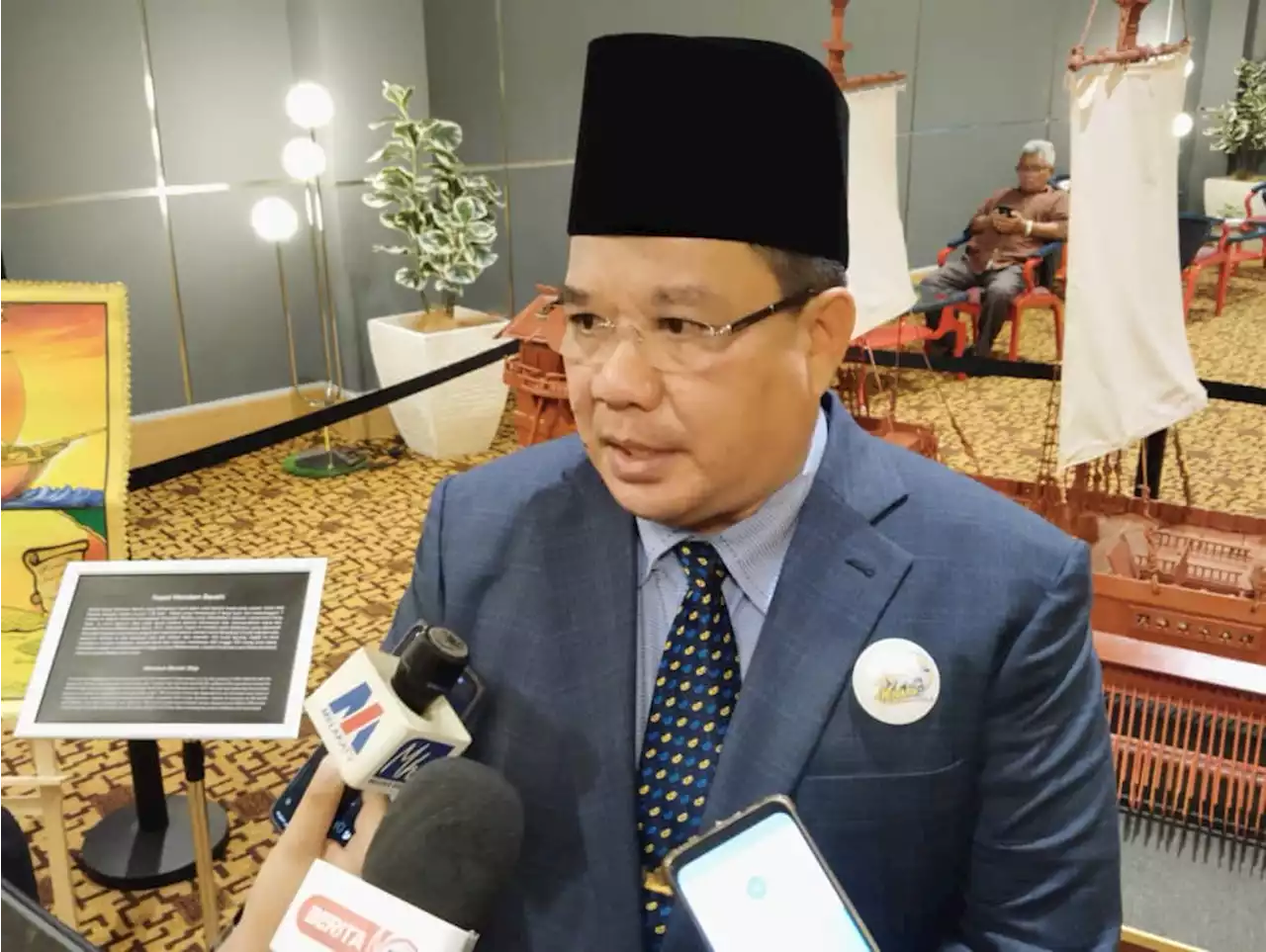 Perzim, Institut Tun Perak kaji Adat Perpatih Naning